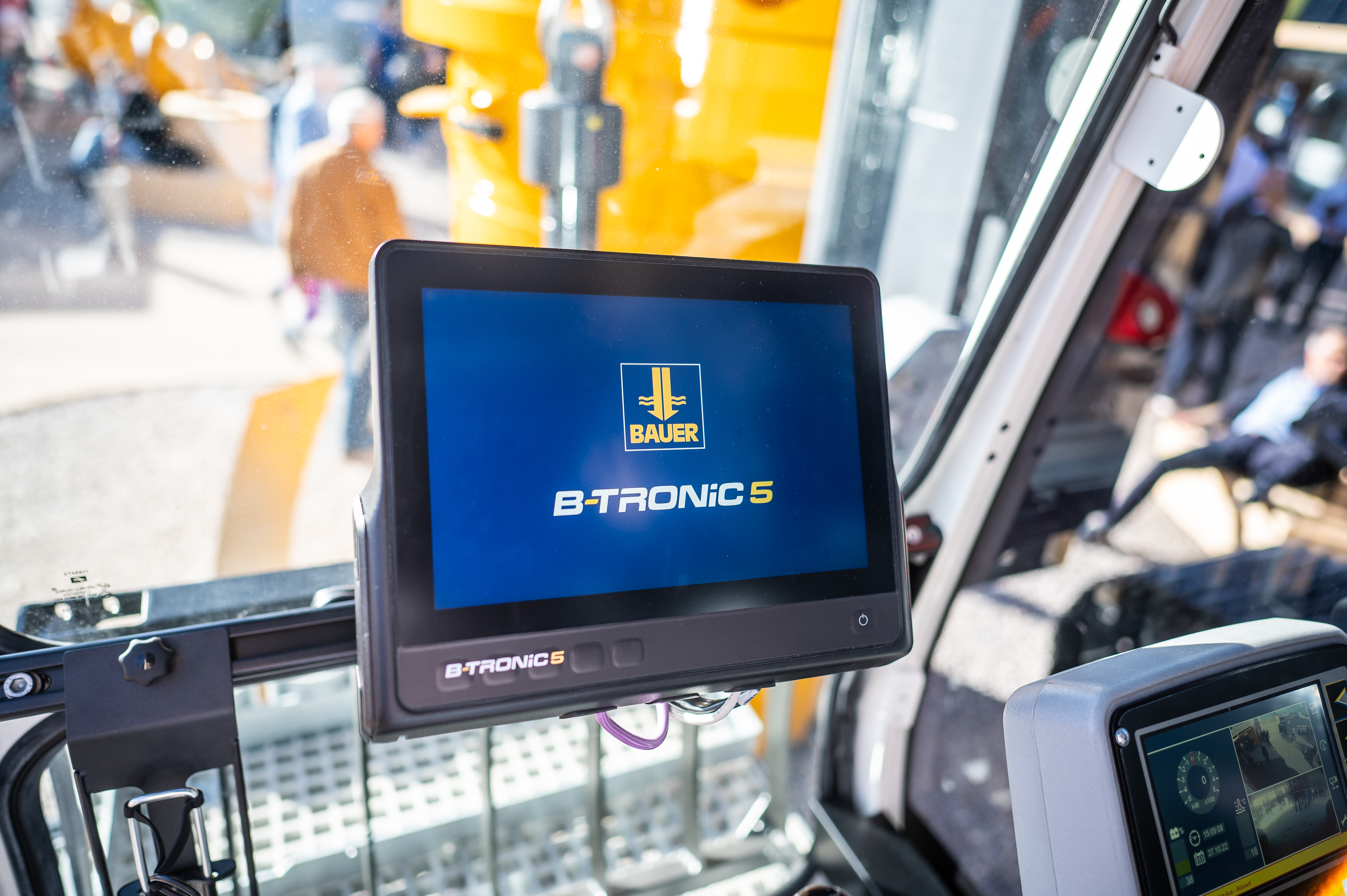 Die nächste Generation der Maschinenbedienung: die BAUER B-Tronic 5