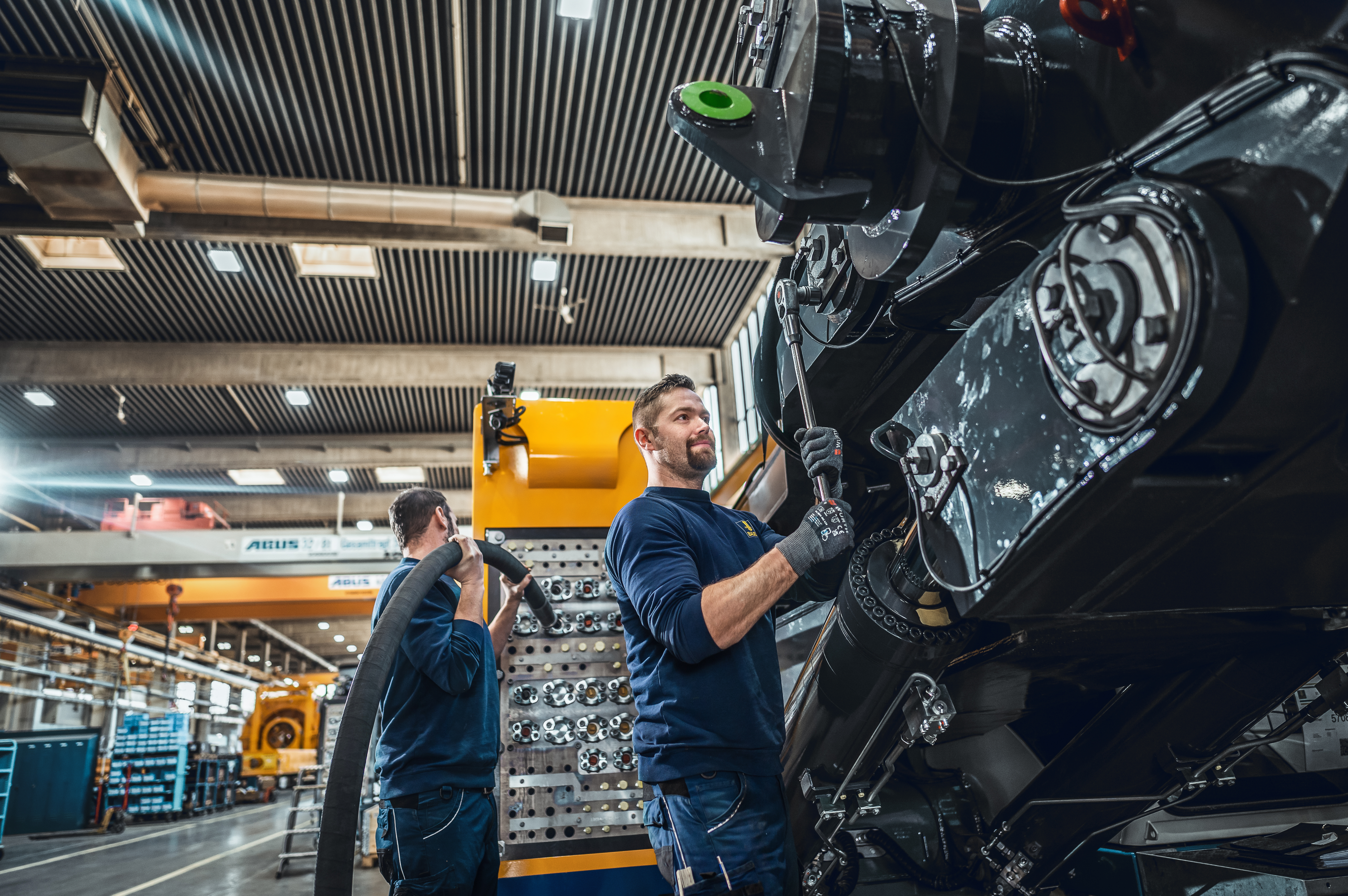 We carry out overhauls of individual components or complete Bauer machines individually and tailored to your requirements.