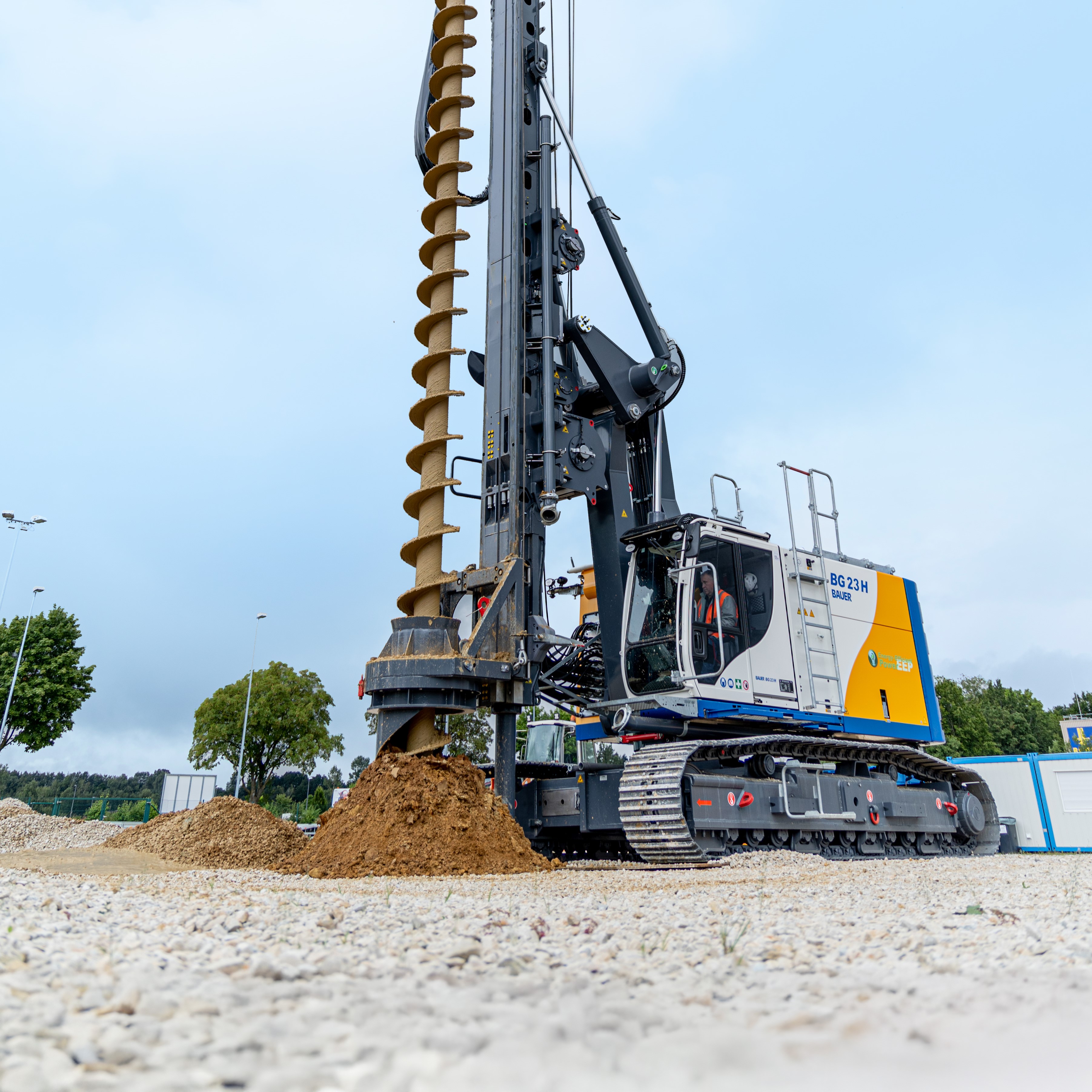 Bauer Maschinen Drehbohrgerät BG 23 H