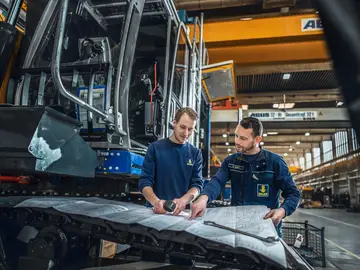 Rund um die Uhr verfügbar: das CustomerCenter von Bauer Maschinen     