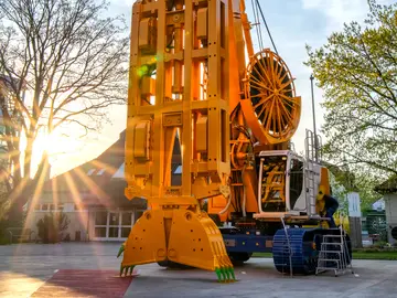 Hydraulischer Schlitzwandgreifer DHG von Bauer 