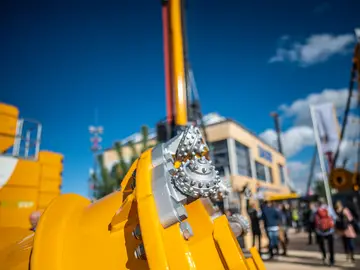 Hier finden Sie eine Auswahl an aktuellen Fotos und Videos der BAUER Maschinen GmbH.    