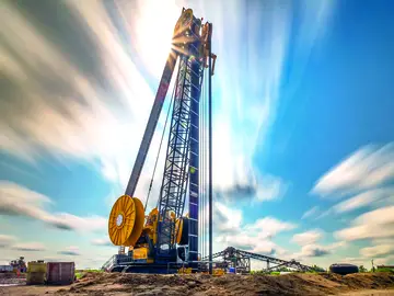 Bauer Duty-cycle crane MC 128