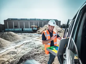 Bauer Maschinen Service Mechaniker