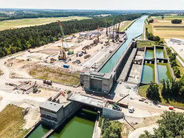 Der Ersatzneubau der Schleuse Kriegenbrunn ist eines der größten Wasserbauprojekte Deutschlands.
