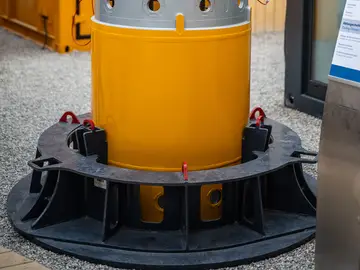 BAUER Maschinen Abfangschelle